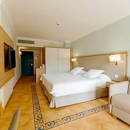 R2 Buganvilla & 4* Morro Jable (Fuerteventura)