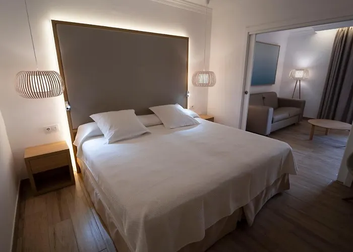 R2 Buganvilla Hotel&spa Hotell