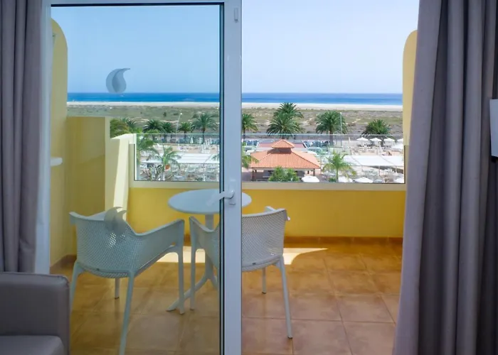 R2 Buganvilla & Morro Jable (Fuerteventura)